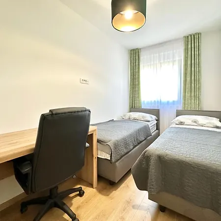 Luxury Penthouse Gatsby - Bay Of Split - Panoramic Sea View شقة Kaštela