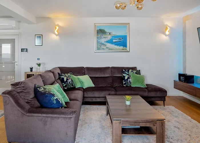 Luxury Penthouse Gatsby - Bay Of Split - Panoramic Sea View شقة Kaštela